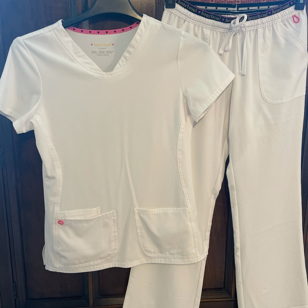 Heartsoul scrub uniform set